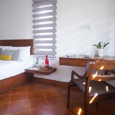 Villa 4 Kochi Extérieur photo