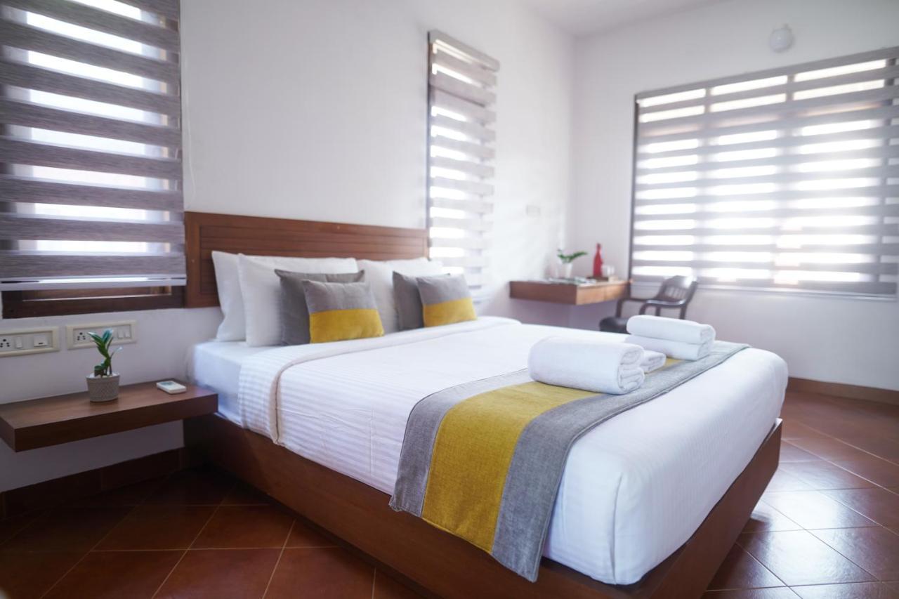 Villa 4 Kochi Extérieur photo