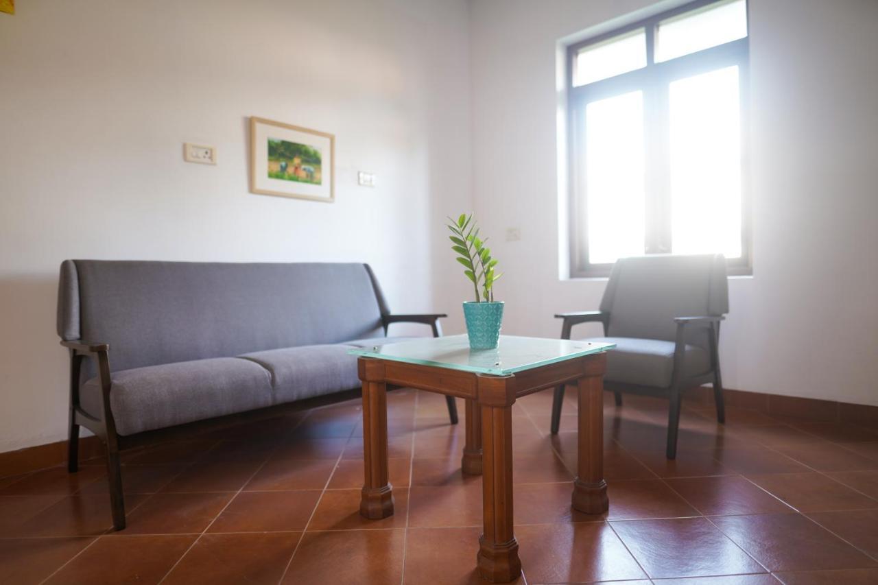 Villa 4 Kochi Extérieur photo